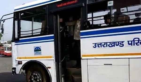 भारत मानक 6 छोड़ 4 की बसे खरीदी, उत्तराखंड में भ्रष्टाचार चरम पर