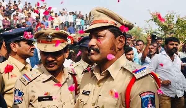 entire India welcomes and salute to Hyderabad police on encounter