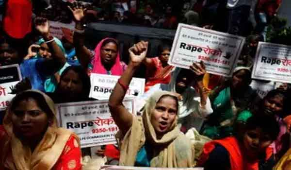 त्रिपुरा में 3 महीने तक गैंग रेप के बाद लड़की को जलाया